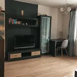 Ii Apartament Jaszczurowa
