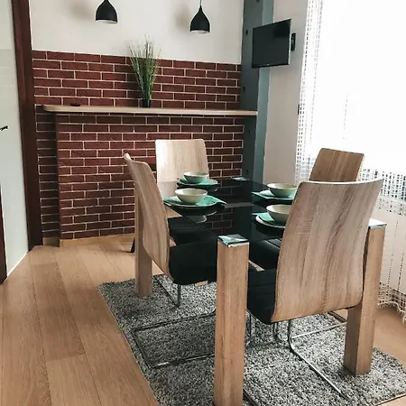 Apartment Ii *
