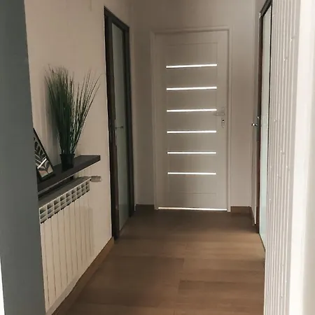 Apartment Ii *